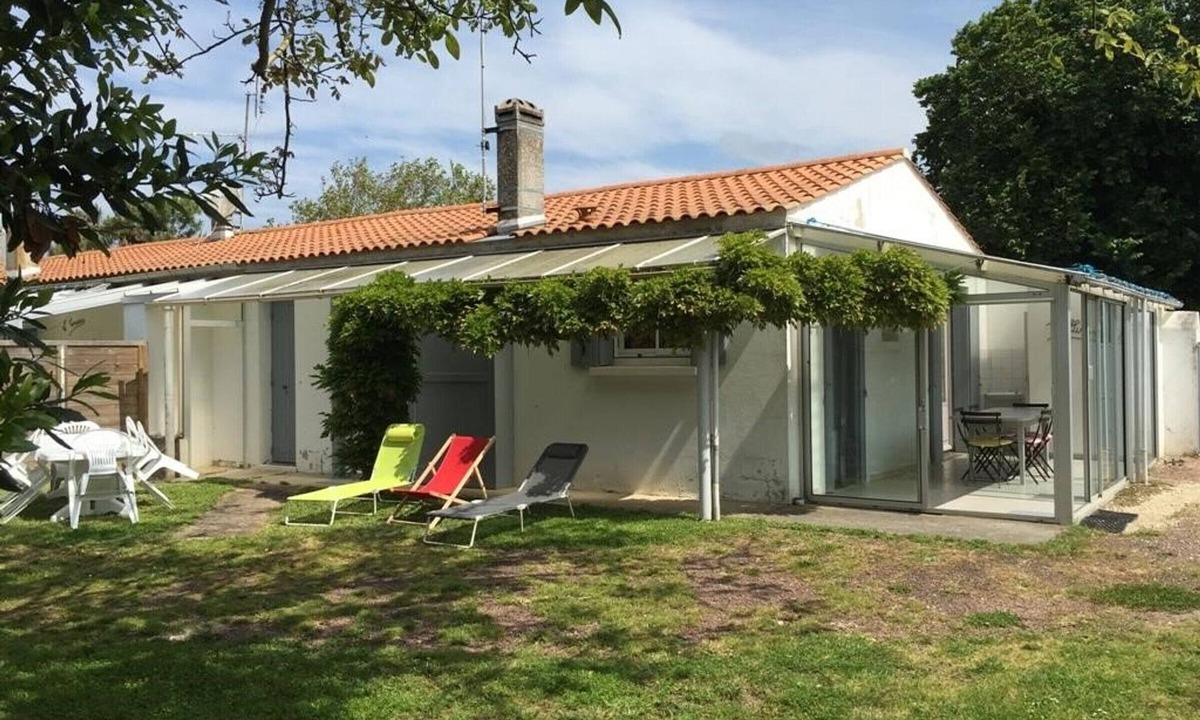La Remigeasse House | Dolus-d'Oléron - Cozy House for 6 with Garden, 700m from Beach