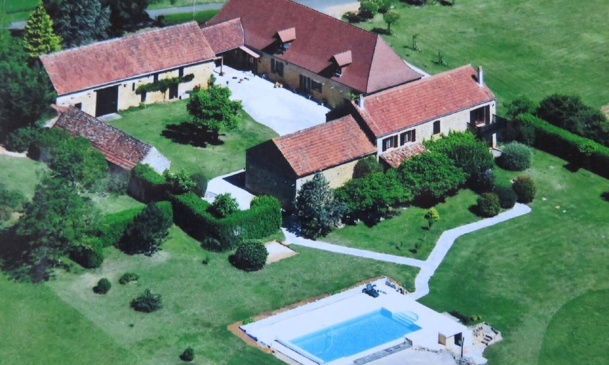 Le Buisson-de-Cadouin Cottage | Domaine de Manilau - The outeaux