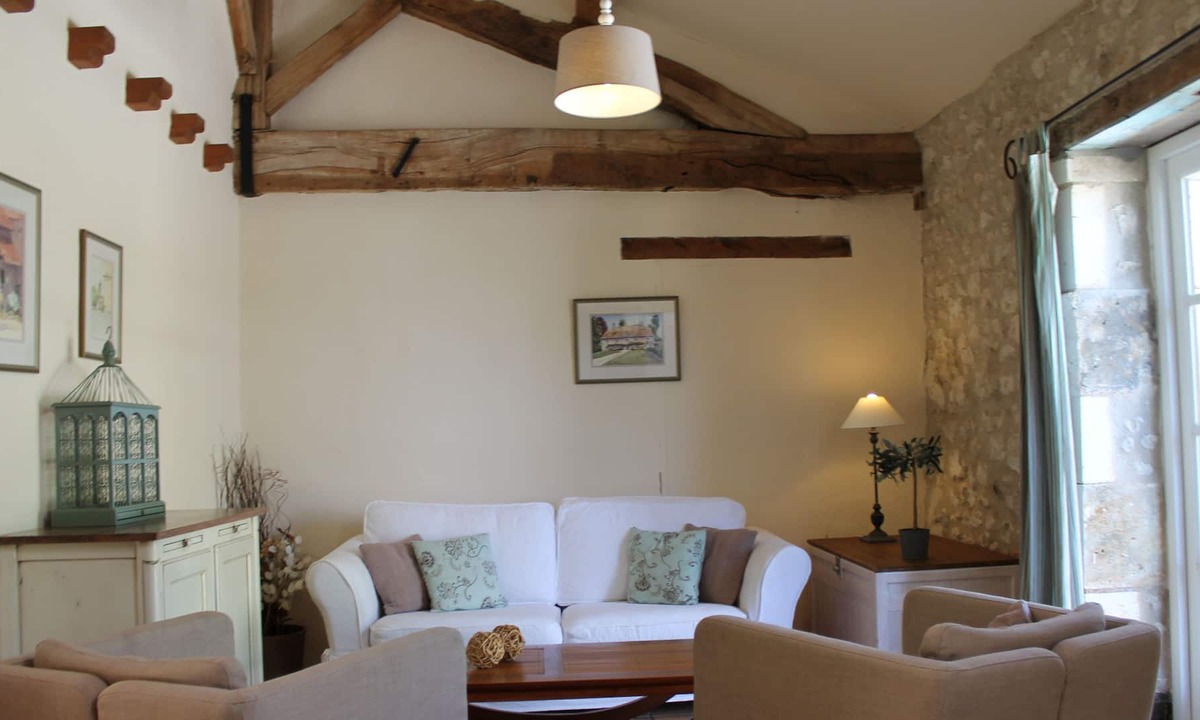 Nabinaud Apartment | Family Holiday Hamlet - Heated Pools, Golf, Tennis, Creche, 10 mins to beach!