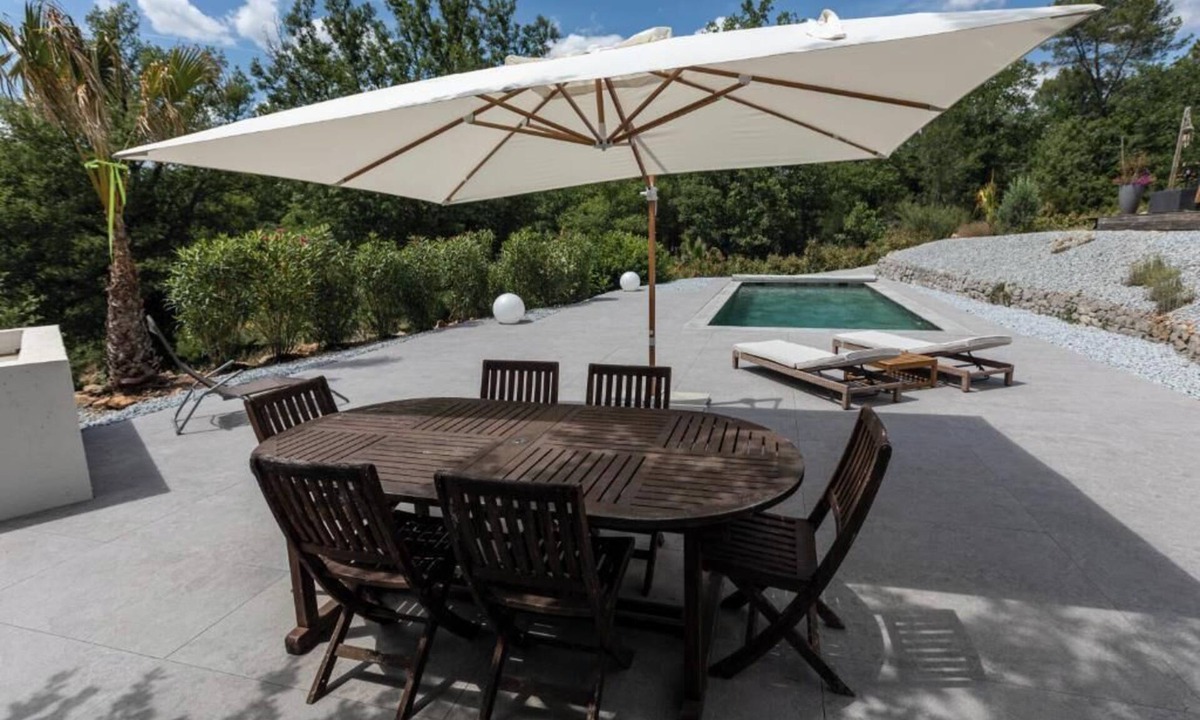 Saint-Paul-en-Foret Villa | For rent, on the second floor of our Californian villa