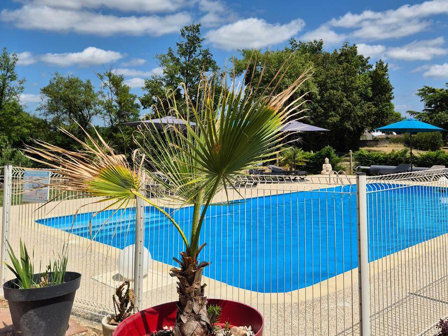 Les Eglisottes-et-Chalaures House | 25 m² Mobile home ∙ 2 bedrooms ∙ 4 guests