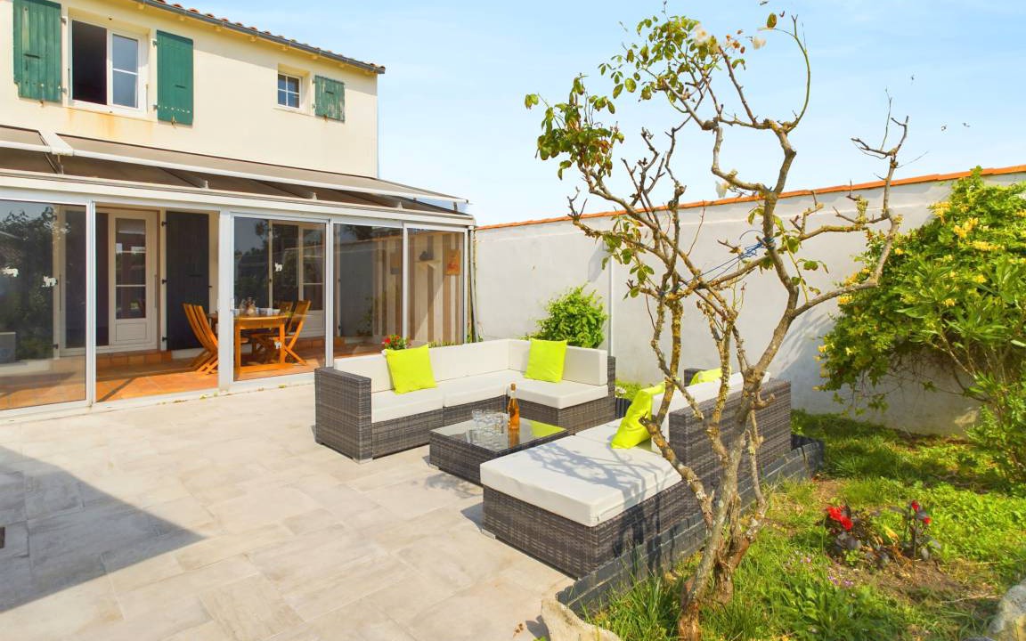 Saint-Clement-des-Baleines House | 150 m² House ∙ 4 bedrooms ∙ 11 guests
