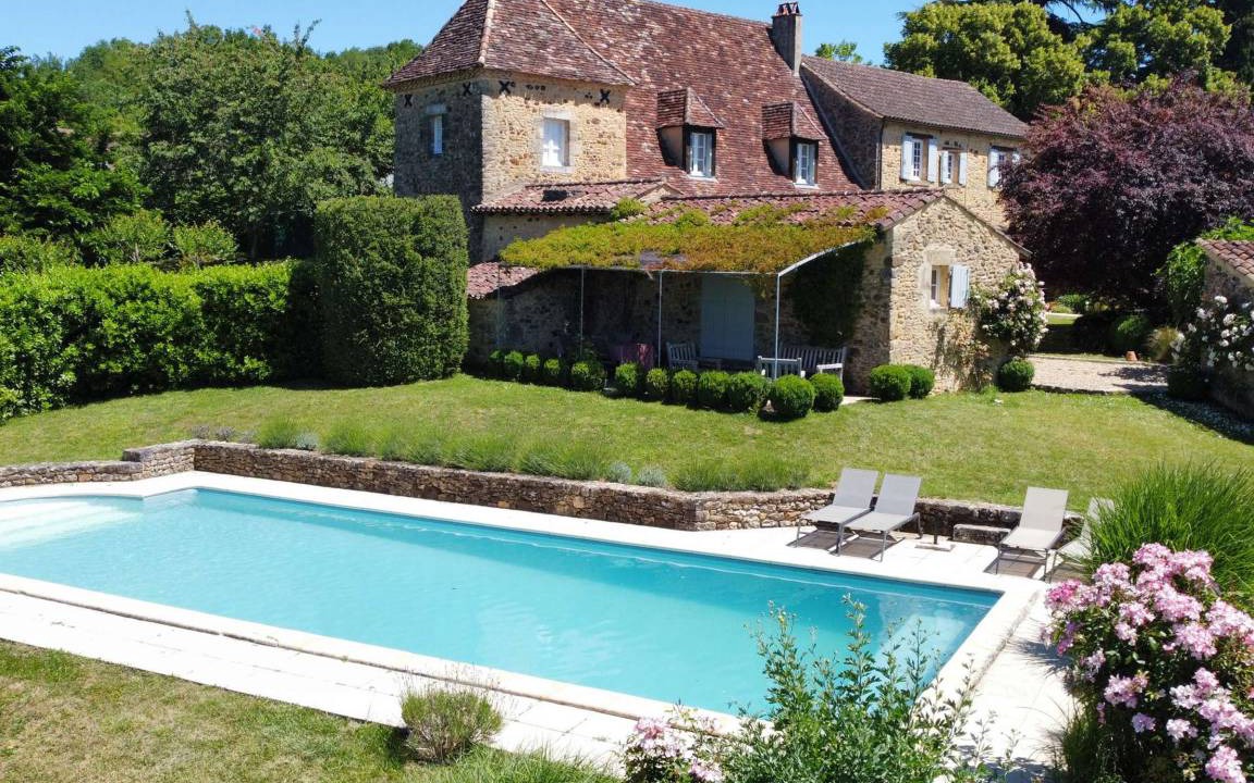 Sainte-Alvere House | 200 m² House ∙ 4 bedrooms ∙ 8 guests