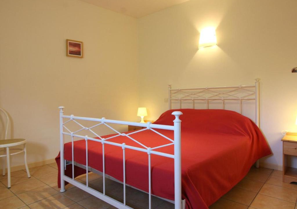 Bourg-sur-Gironde House | Gîte Bourg, 2 pièces, 2 personnes - FR-1-440-81