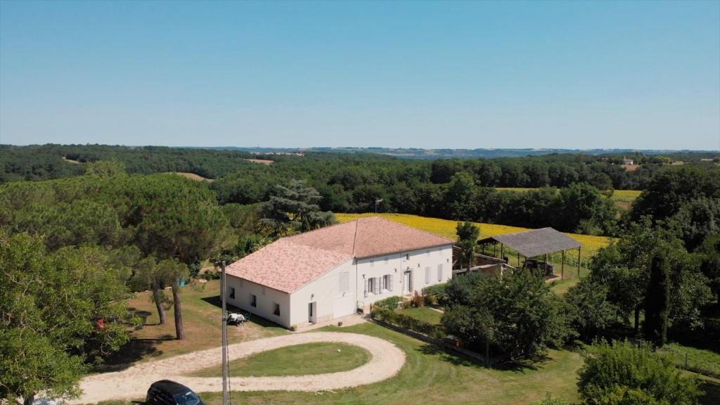 Cuq House | Gîte de campagne L'Estressol