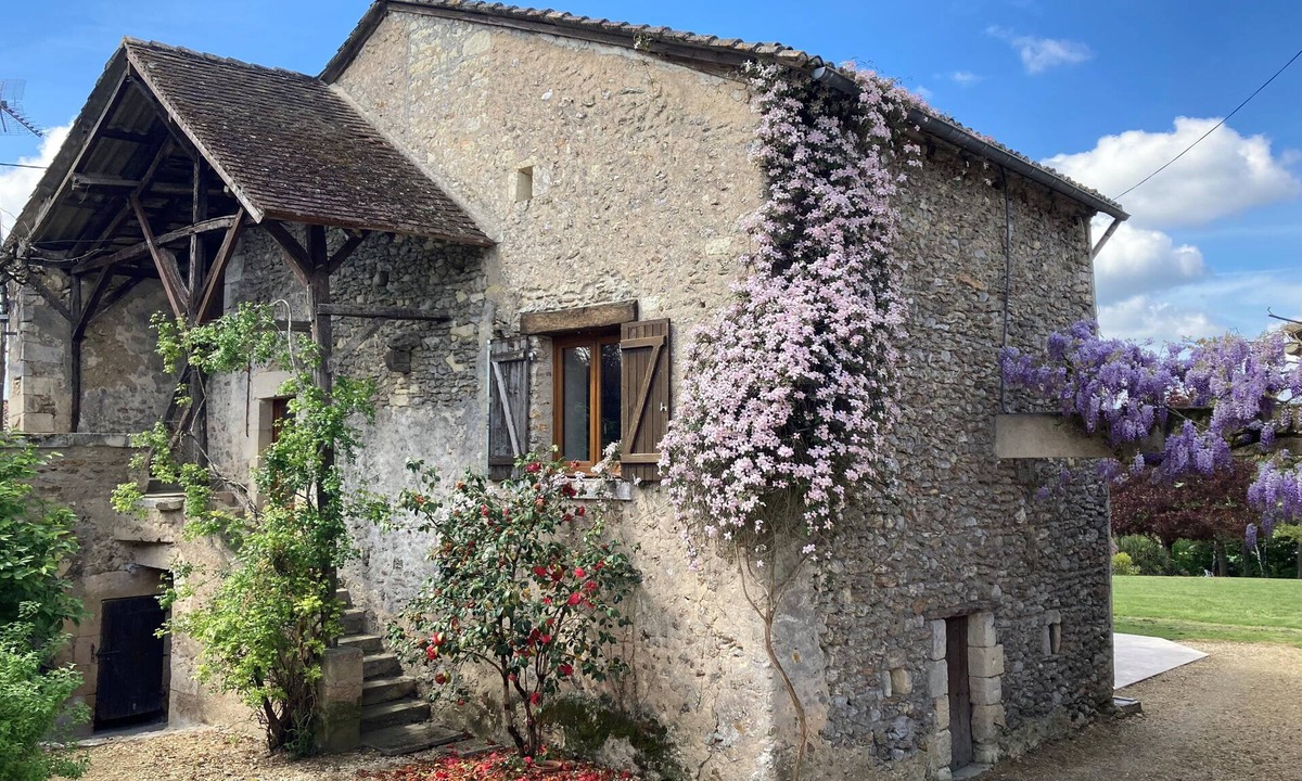 Vouneuil-sur-Vienne House | Gîte de Charme