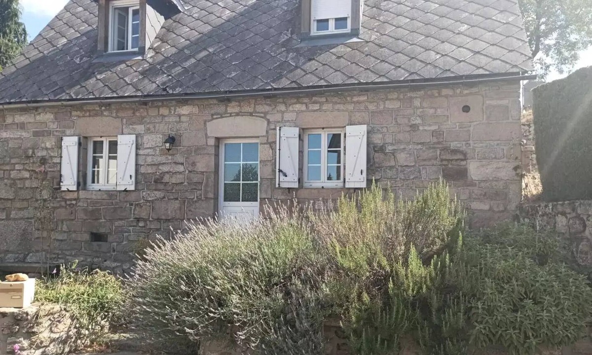 Saint-Yrieix-le-Dejalat Villa | Gîte de France Gîte des veyssières 3 ears - Gîte de France 4 people