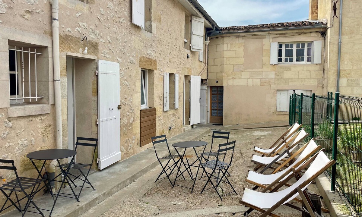 Targon House | Gîte de la place