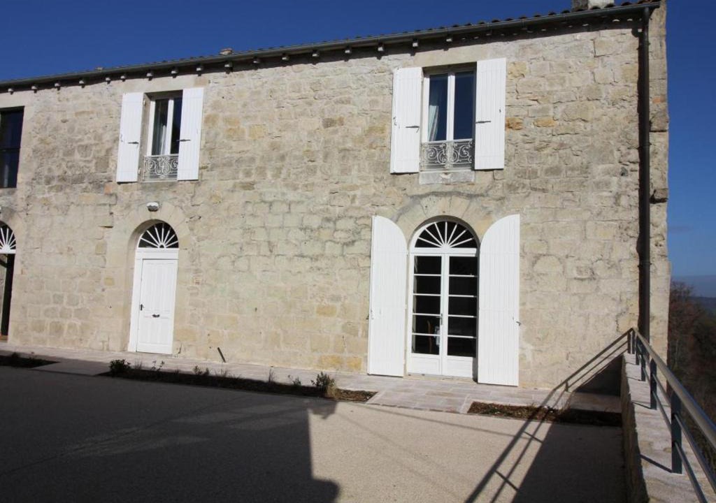 Roquebrune House | Gîte Roquebrune, 5 pièces, 8 personnes - FR-1-440-205