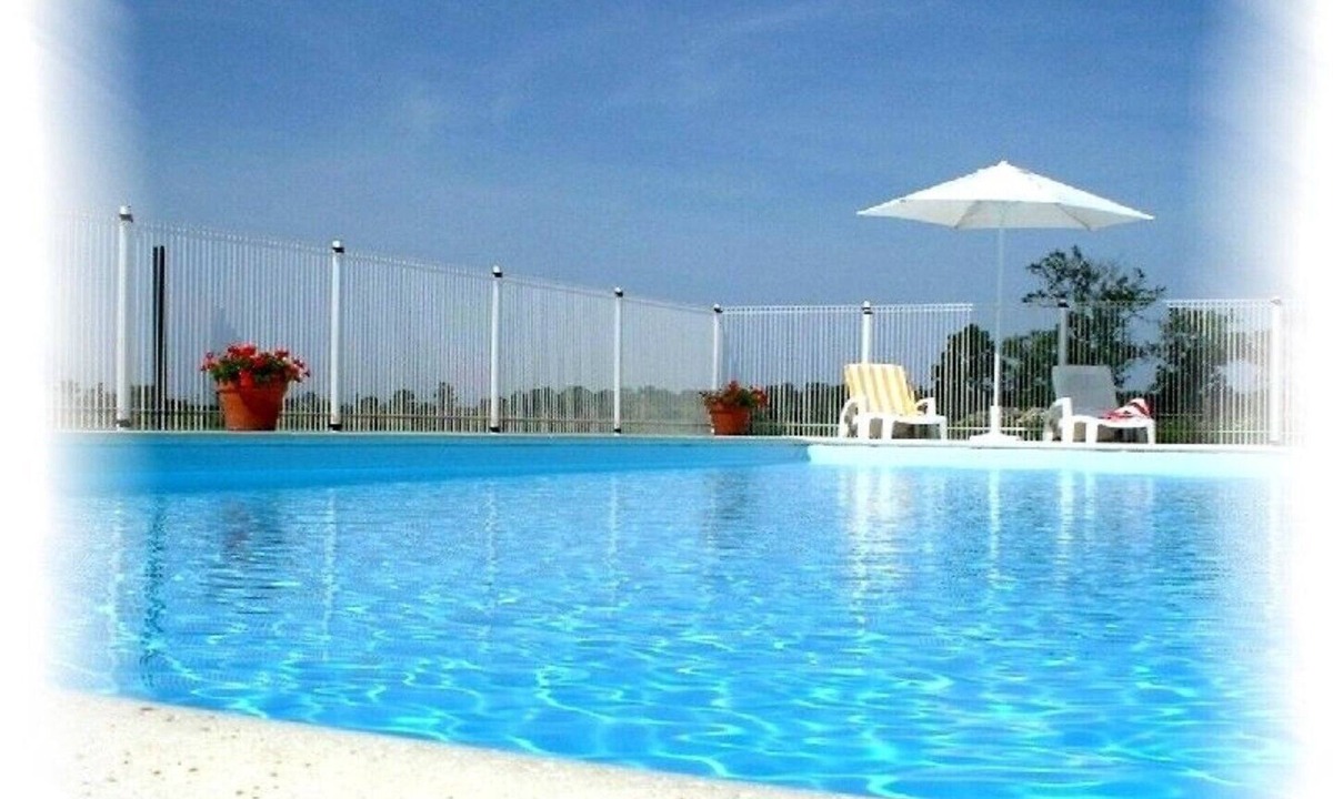Breville House | Grande Ecurie 5 gites, 3 bedrooms, 2 bathrooms, 7 people