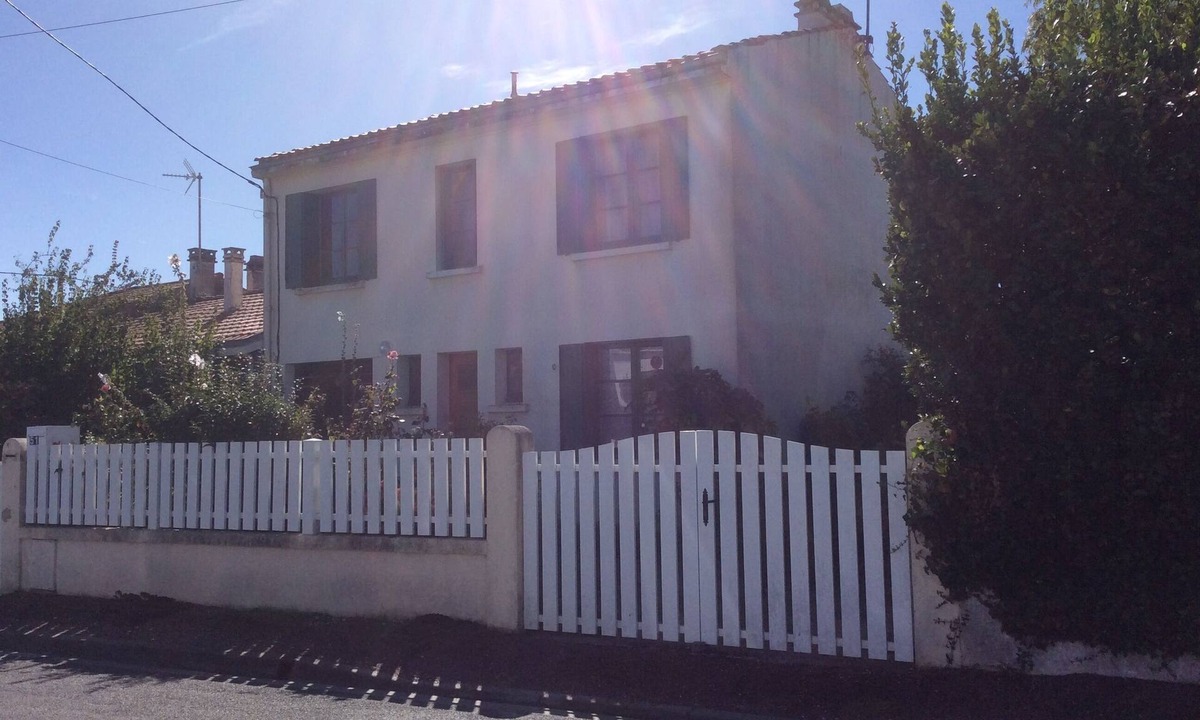 Fouras House | GREAT 3* HOUSE & GARDEN in Fouras (Fort Boyard) - 4 BEDROOMS - Near beaches