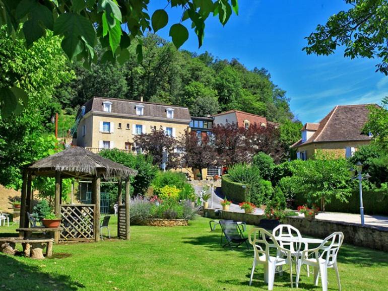 Vitrac Hotel | Hôtel Restaurant Plaisance-Piscine couverte et chauffée- Proche Sarlat-