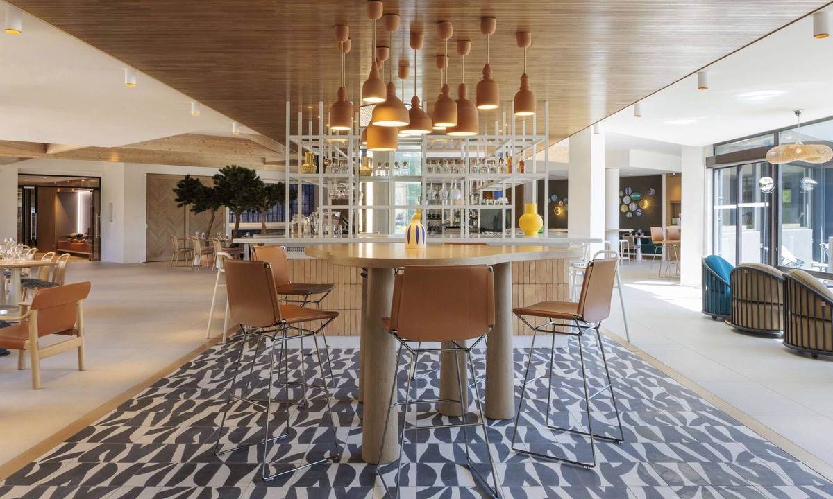 Vitrolles Hotel | Hilton Garden Inn Marseille Provence Airport