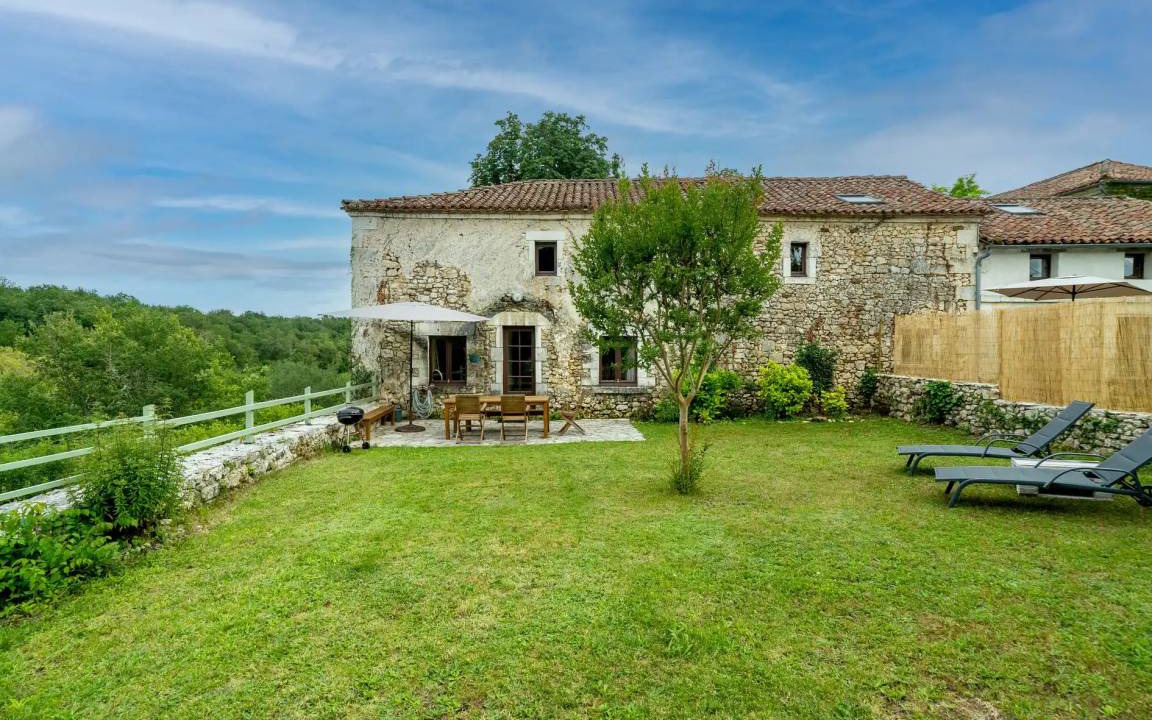 Mareuil en Perigord House | House ∙ 2 bedrooms ∙ 4 guests