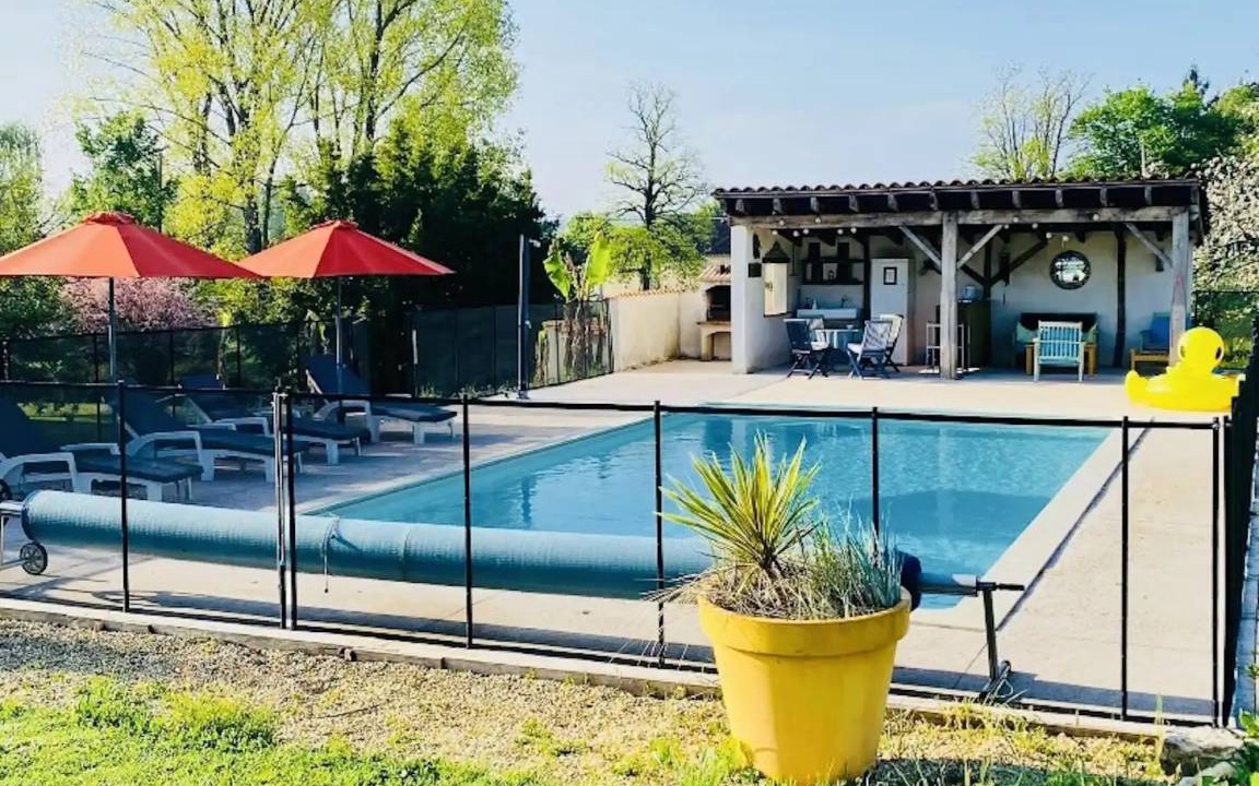 Ronsenac House | House ∙ 2 bedrooms ∙ 4 guests