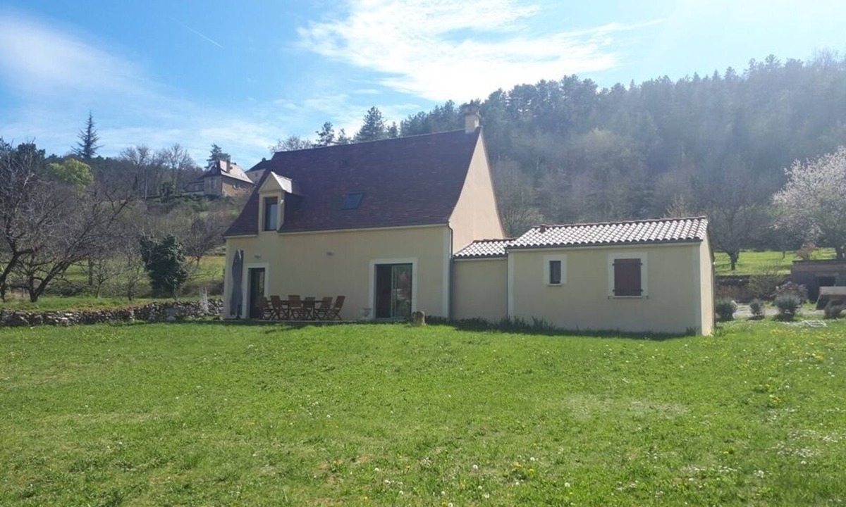 Daglan House | House 3 * recent in village 7 pers, 3 chb, 160 m ², ground 2500 m ²