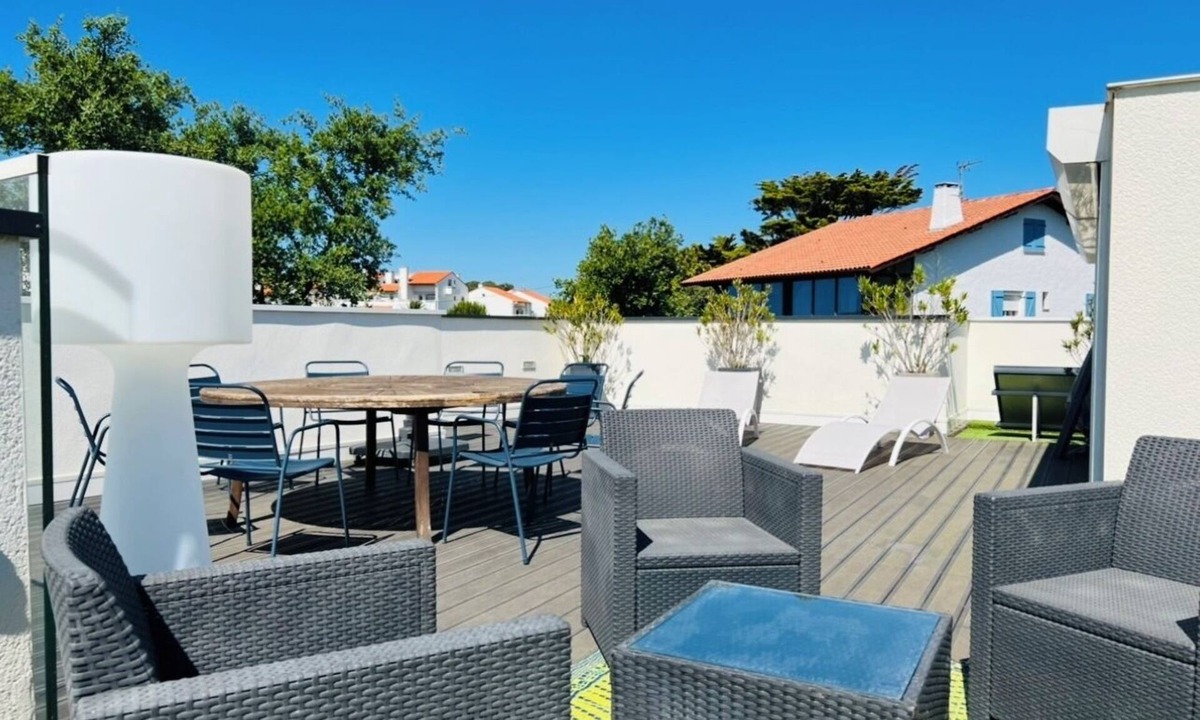 Anglet House | House and Rooftop 80 m2 Sea view, Garden. Beach 100 m, golf course 300 m