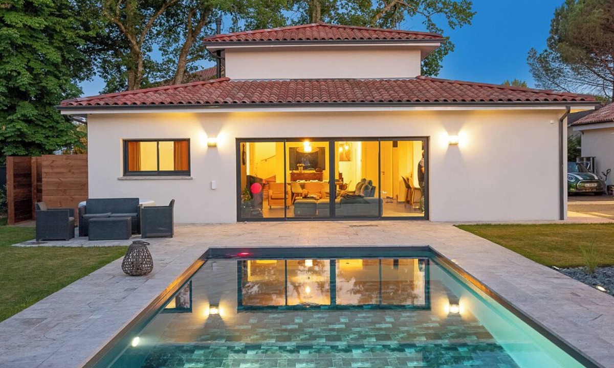 Pessac House | House between Bordeaux and the beach