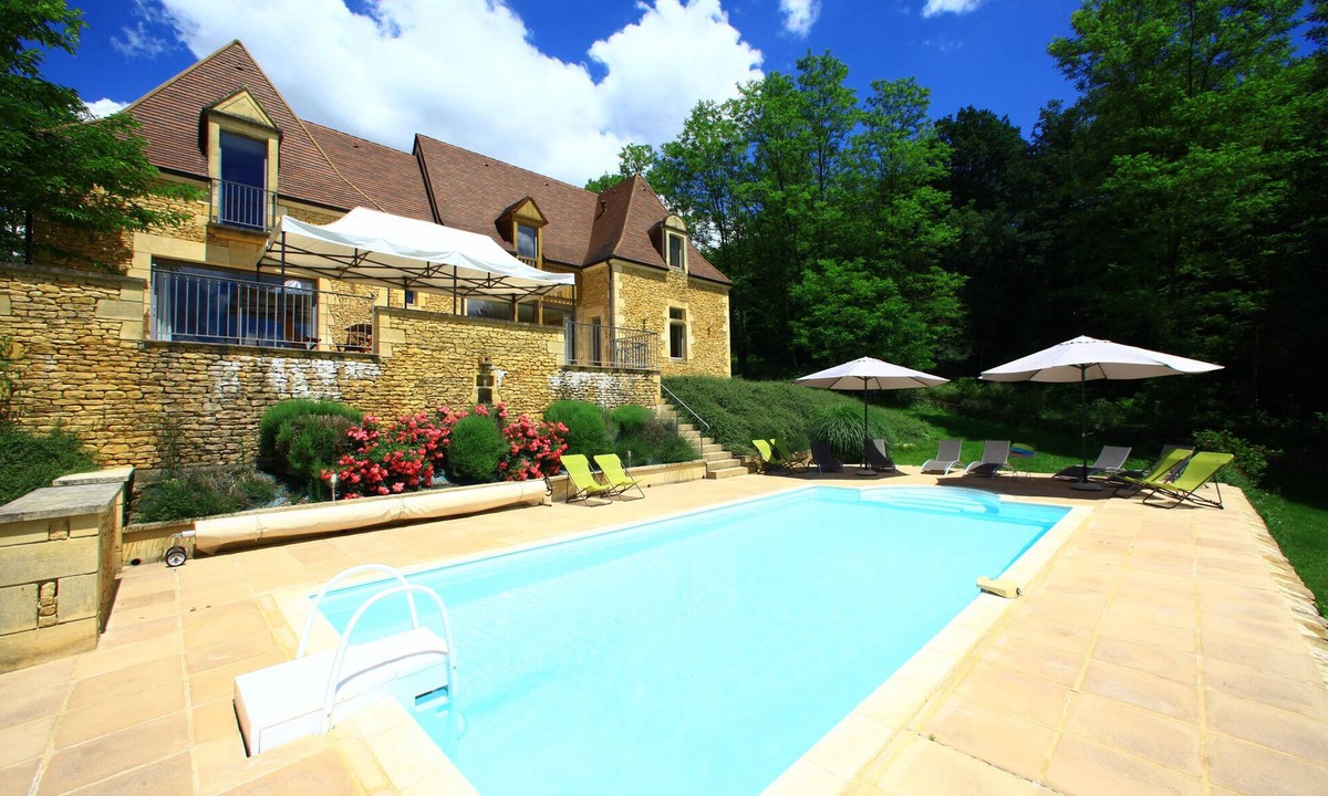 La Chapelle-Aubareil House | House for 12 people with private heated pool near Sarlat
