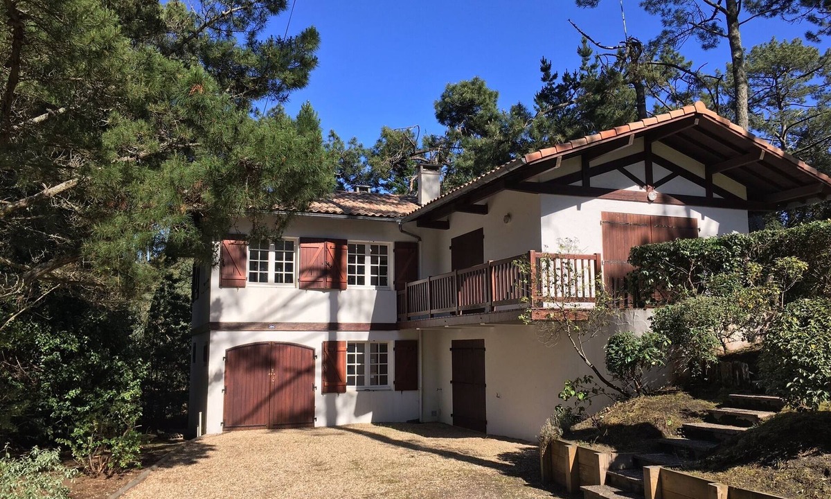 Contis-les-Bains House | House in Contis, Cotes d'Argent, Landes, France.