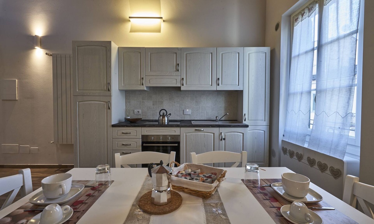 Poggio a Caiano House | Il Magnifico Apartment