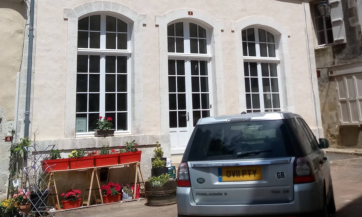 Nanteuil-en-Vallee Bed & Breakfast | In the centre of the beautiful village of Nanteuil en Vallee