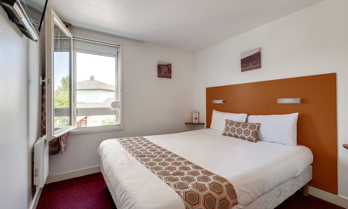 Eysines Hotel | initial by balladins Bordeaux/Eysines