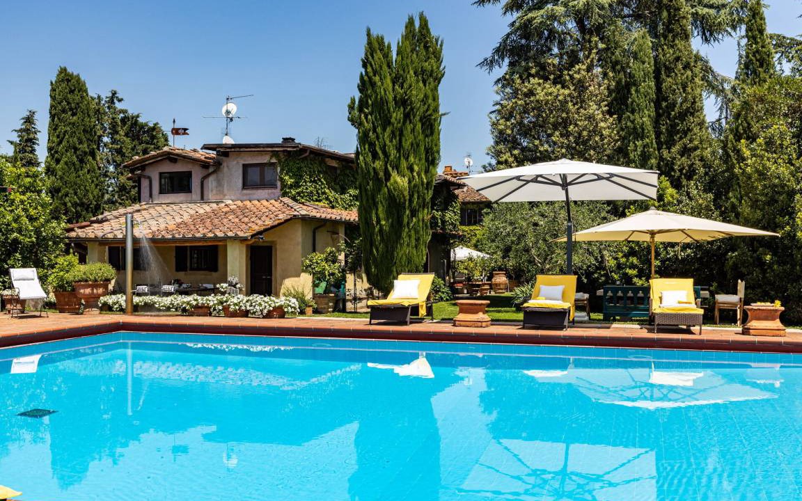 Figline e Incisa Valdarno Villa | 800 m² Villa ∙ 9 bedrooms ∙ 22 guests