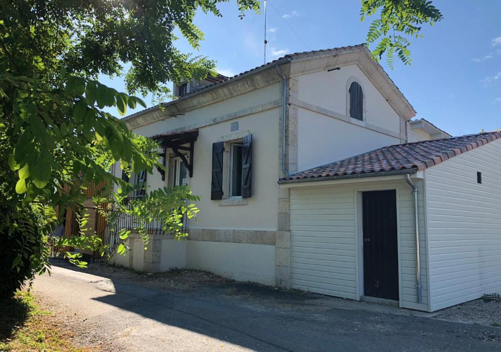Buzet-sur-Baise Bed & Breakfast | L’île aux Bateaux
