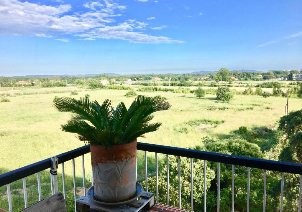 Hyeres Apartment | L'oustau de Hyeres-Vue sur les iles