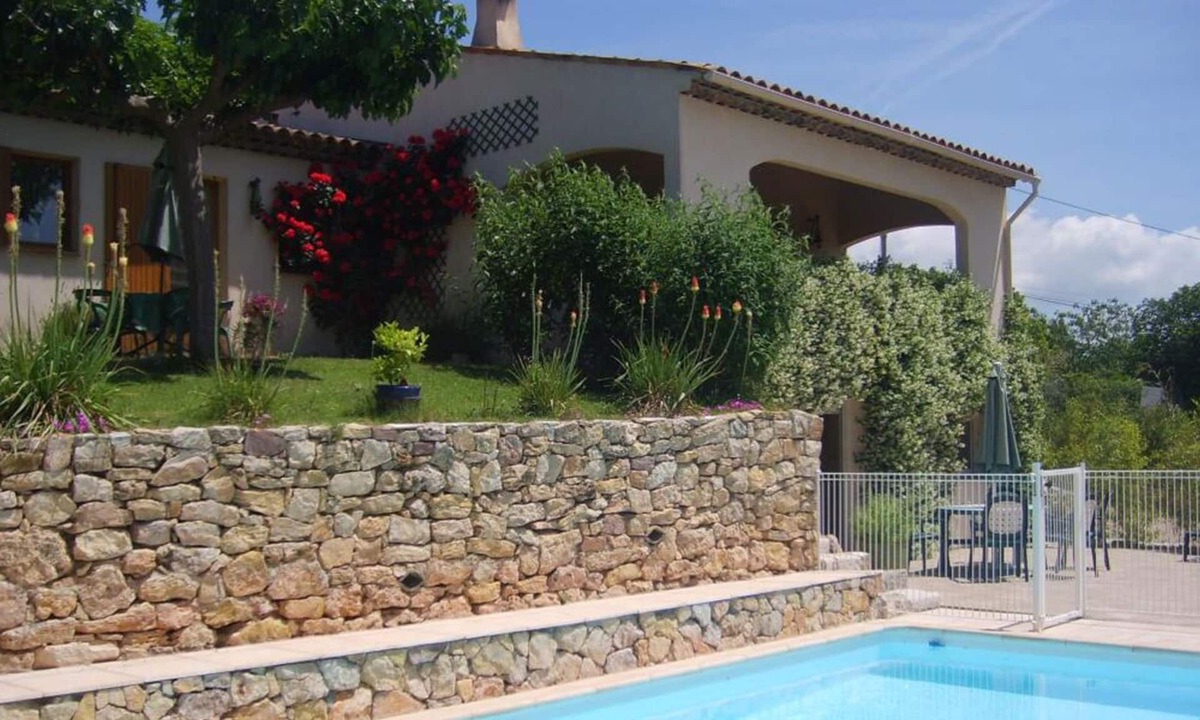 Bagnols-en-Foret House | La Cigaline - BAGNOLS EN FORET