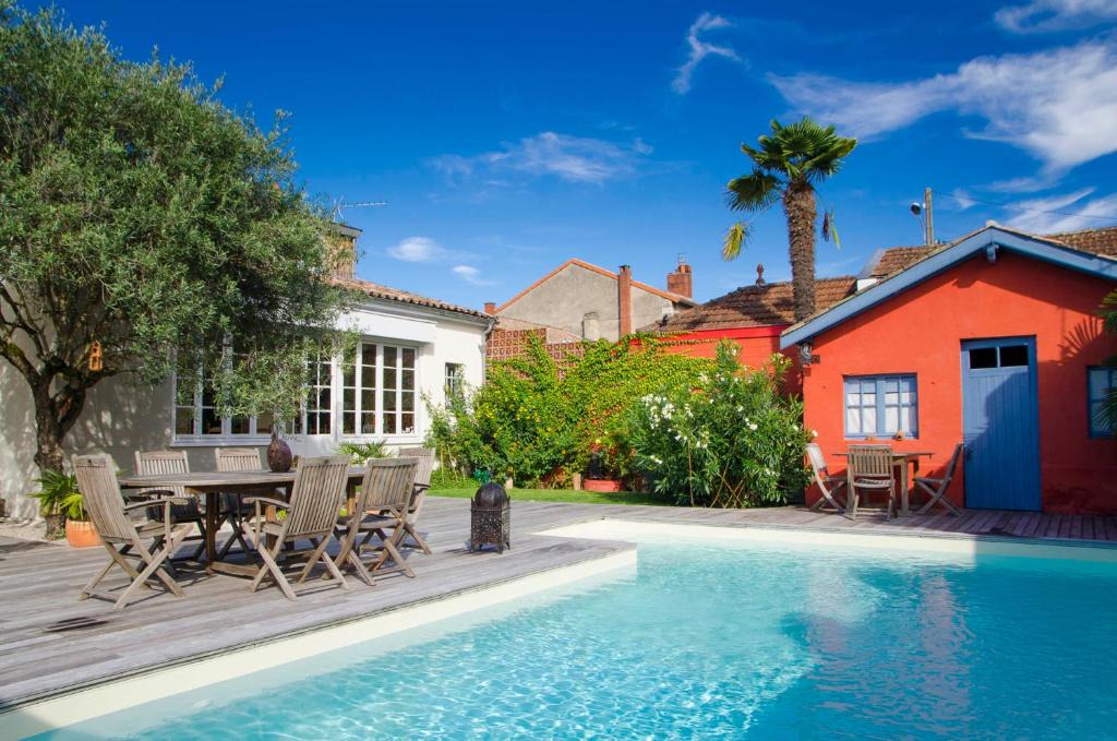 Begles Bed & Breakfast | La Ferrade Chambres d'Hôtes B&B