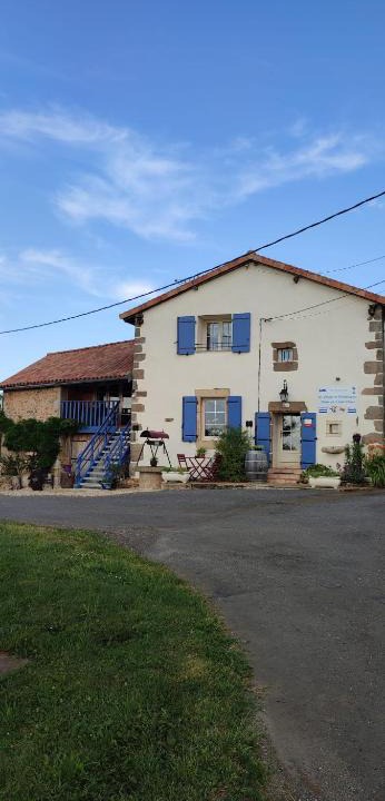 Yvrac-et-Malleyrand Bed & Breakfast | La Grange de Champagnac