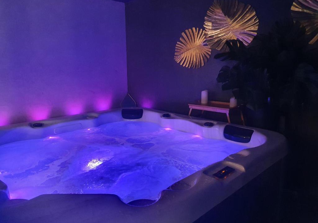 Brulain Hotel | La Longère l'évasion romantique