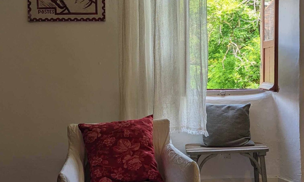 Urval House | La Maisonnette: a timeless cocoon for 2 or 4 people