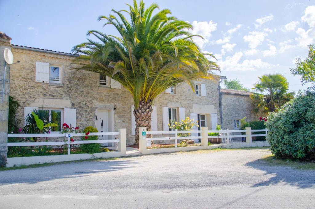 Ordonnac House | La Pause Céleste