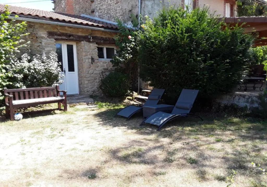Chateauponsac Apartment | La Petite Grange au coeur du Limousin