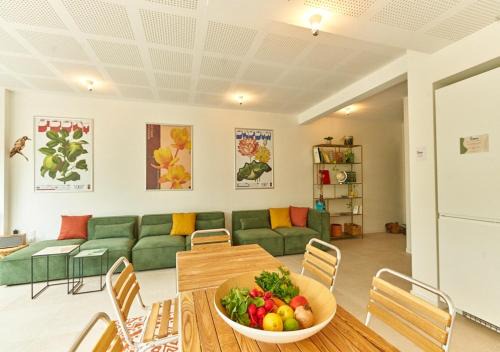 Begles Hostel | La Quinta - Bordeaux Gare de Bègles