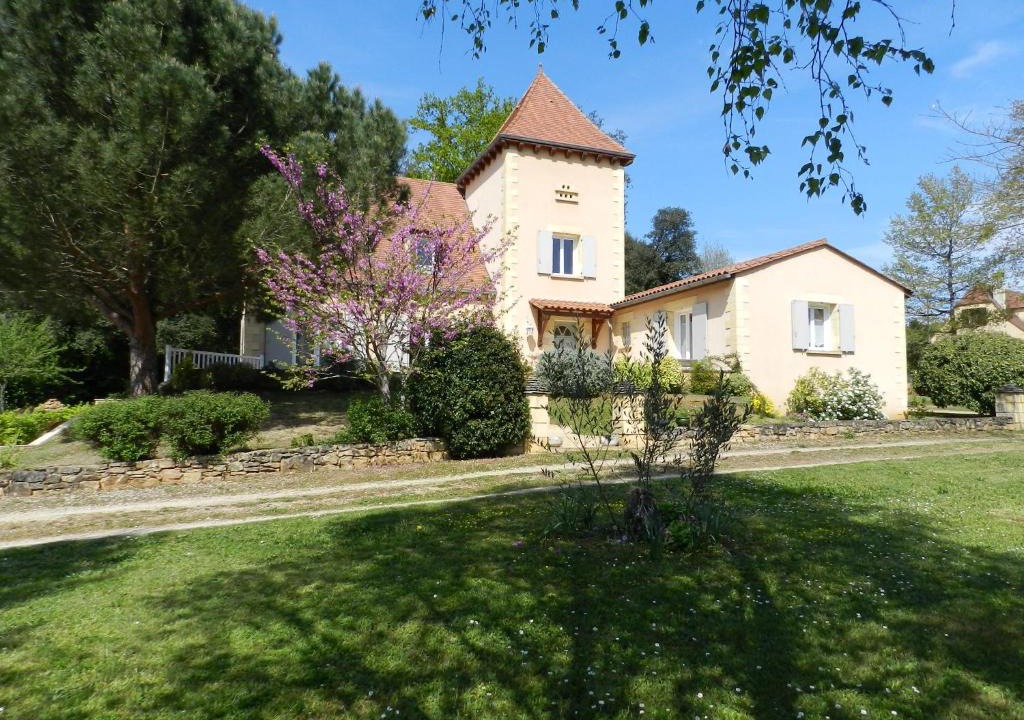 Carsac-Aillac Bed & Breakfast | La Sembelie