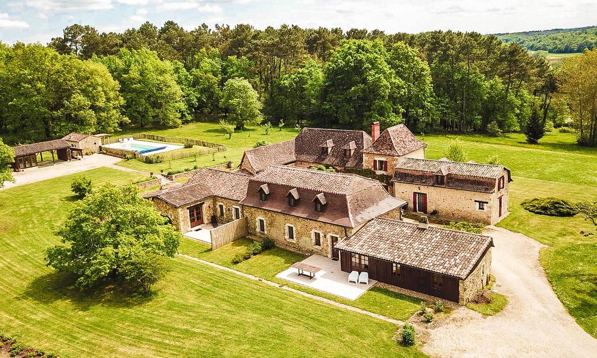Issac House | Large family country house with private pool