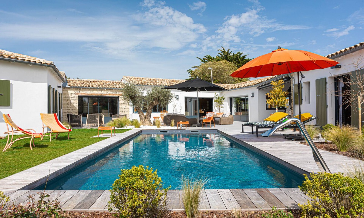 Le Bois-Plage-en-Re Villa | LARGE STANDING VILLA 7 BEDROOMS 14 PEOPLE POOL GARDEN - WOOD BEACH