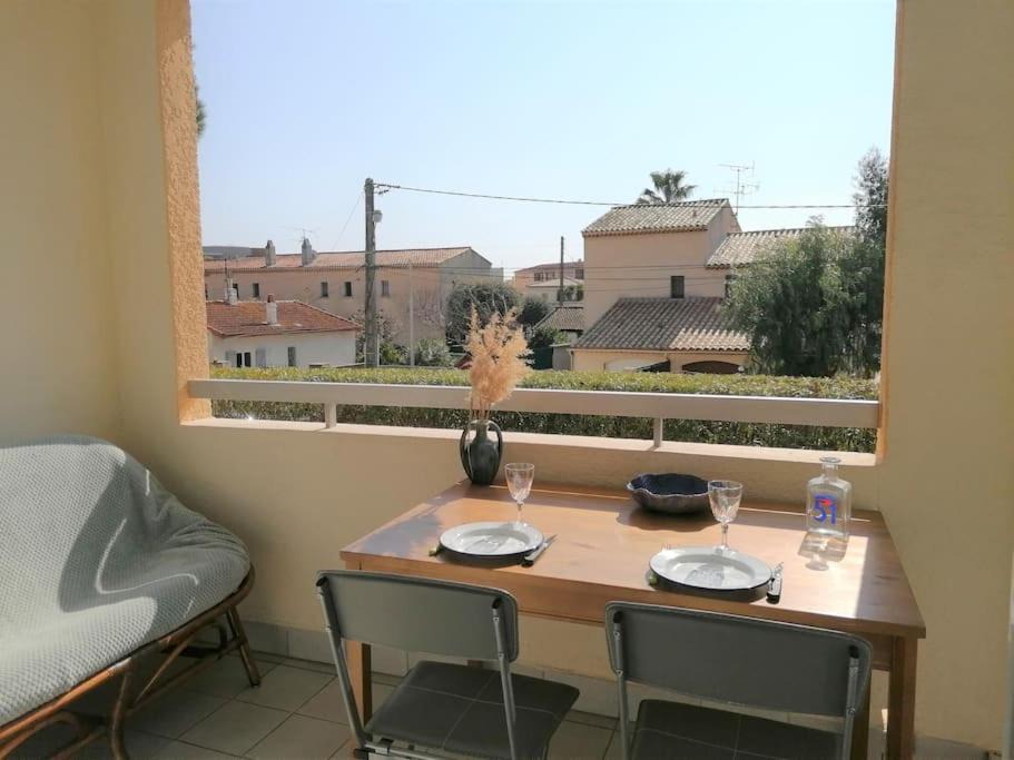 Frejus Plage Apartment | Le Cosy, proche plage, base nature, tout à pied