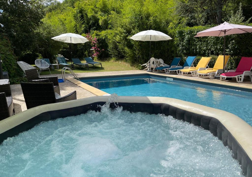 Valojoulx House | Le jardin d'Eden