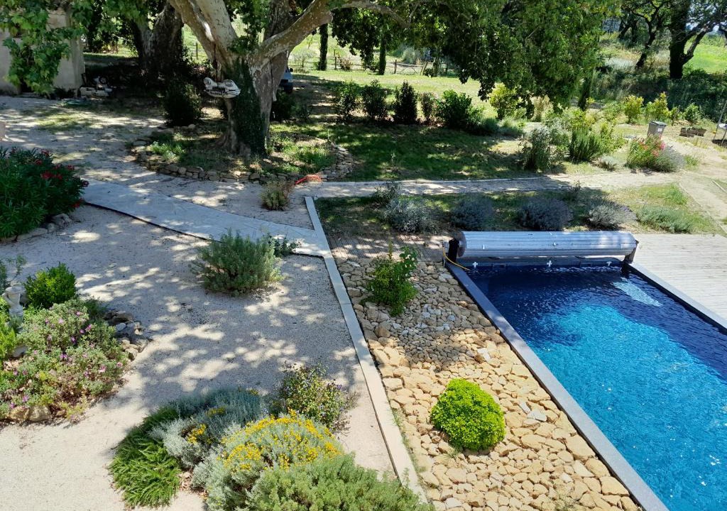 Aubignan House | Le mas Lou Caïroun, un paradis en Provence