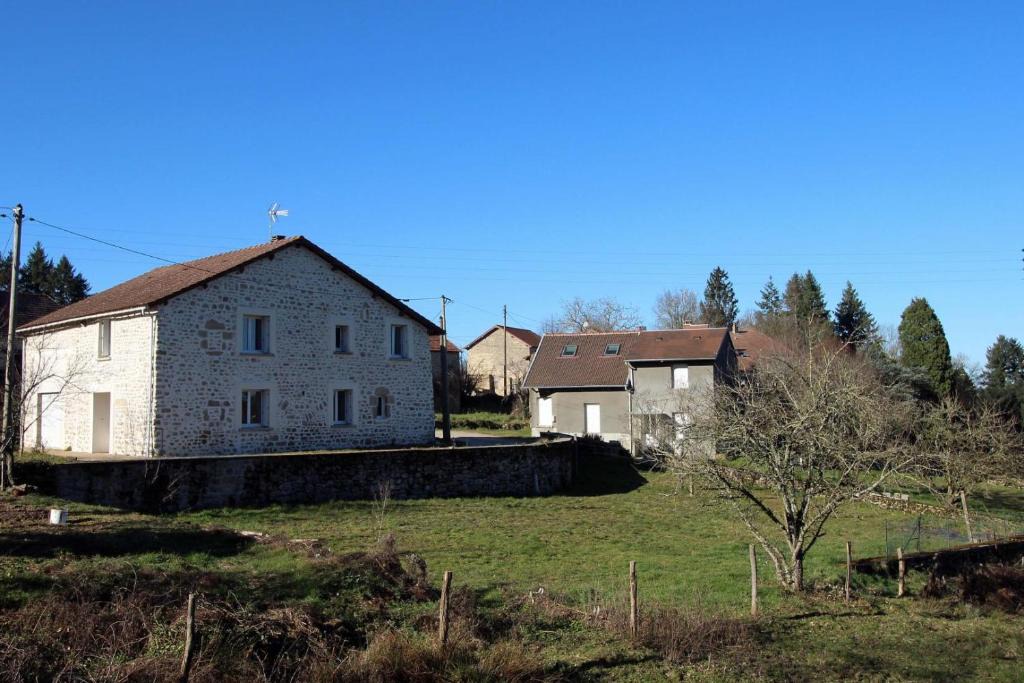 Saint-Sornin-Leulac House | Le monteil