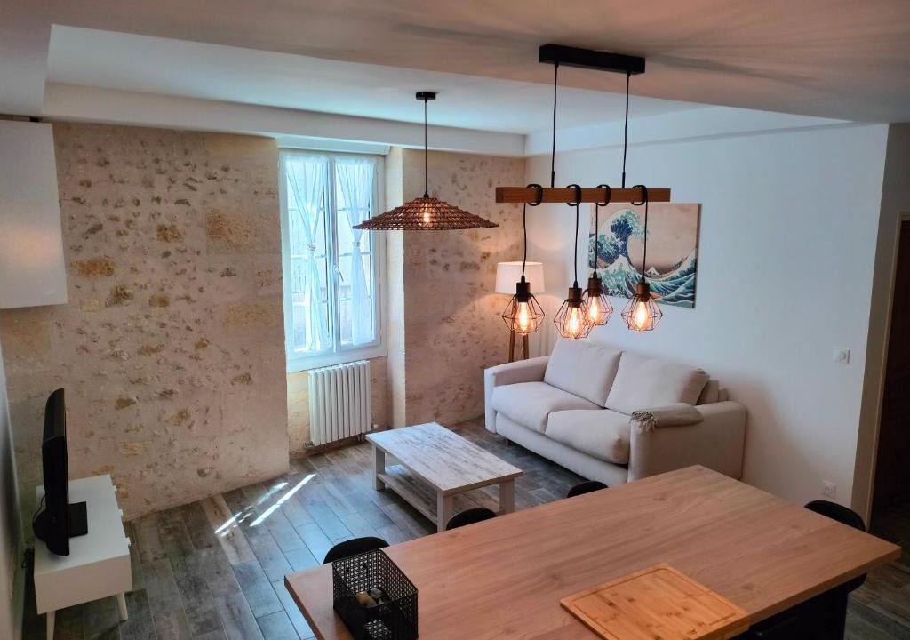Castelnau-de-Medoc Apartment | Logement Cosy entre Vigne&Océan