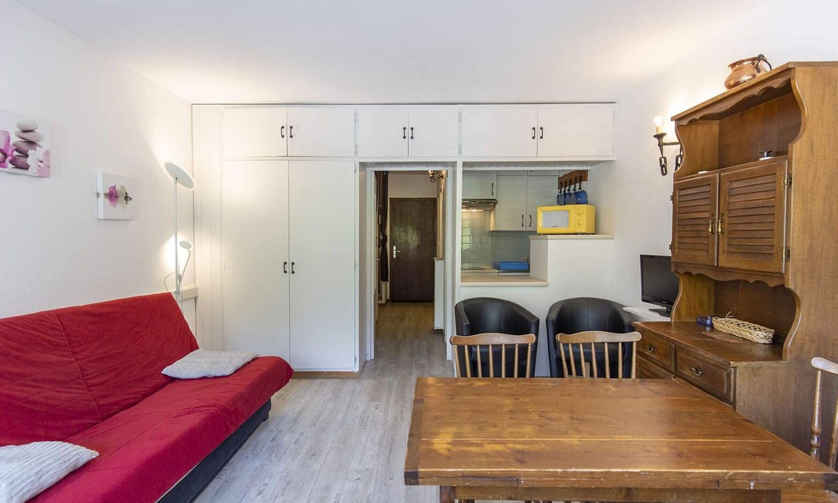 Eaux-Bonnes Apartment | Lovely studio for 6 people at the foot of the slopes