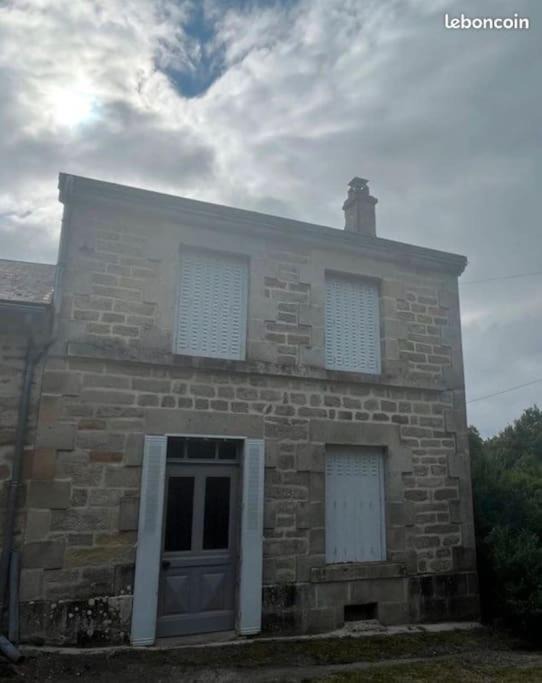 Saint-Martin-Chateau House | maison de campagne