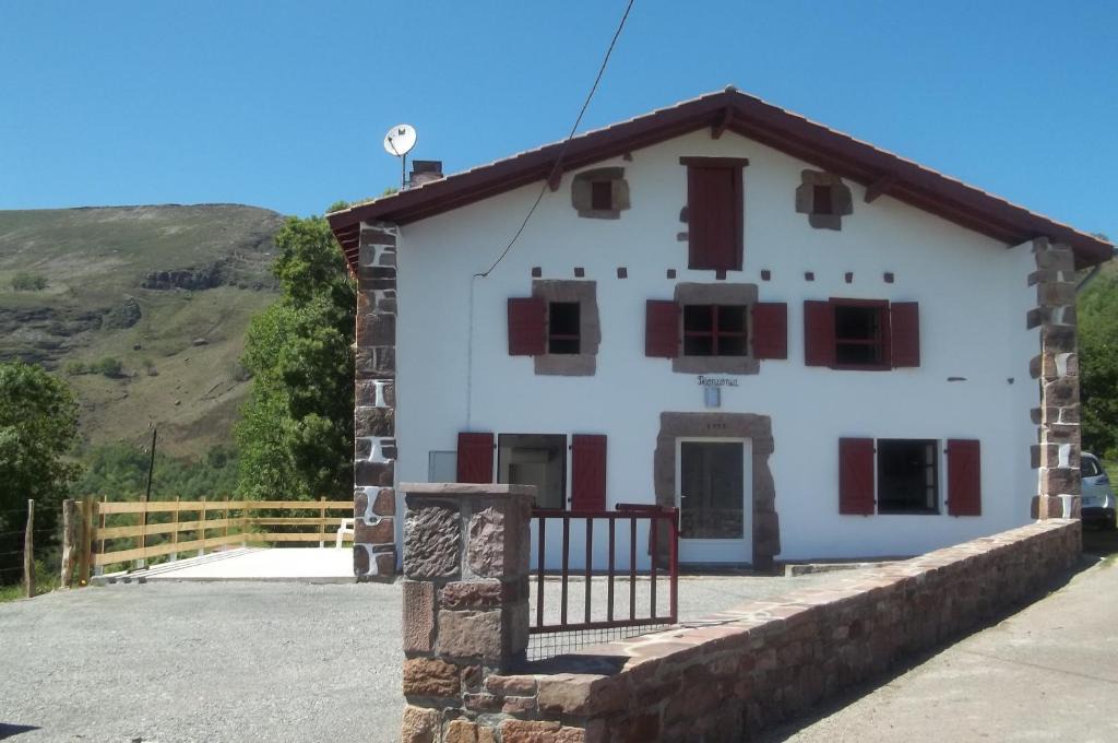 Bidarray House | maison de vacances sur les hauteurs du Pays Basque