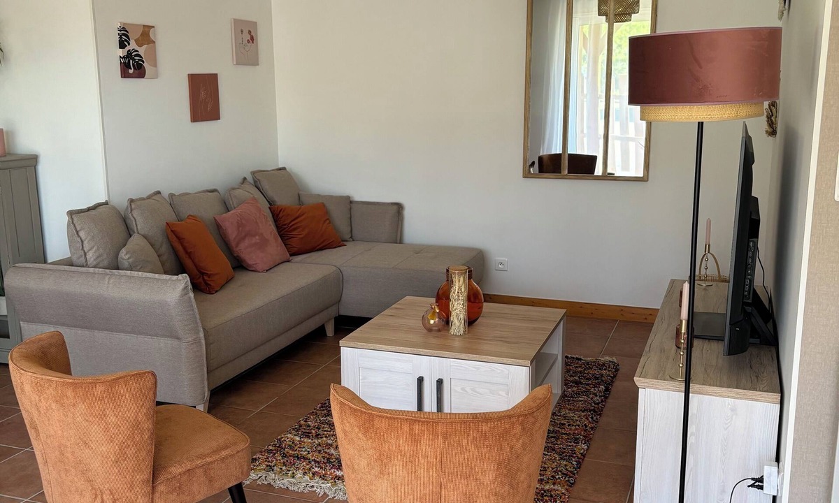 Sarlat-la-Caneda House | Maison des presses Enjoy this fabulous accommodation with your family